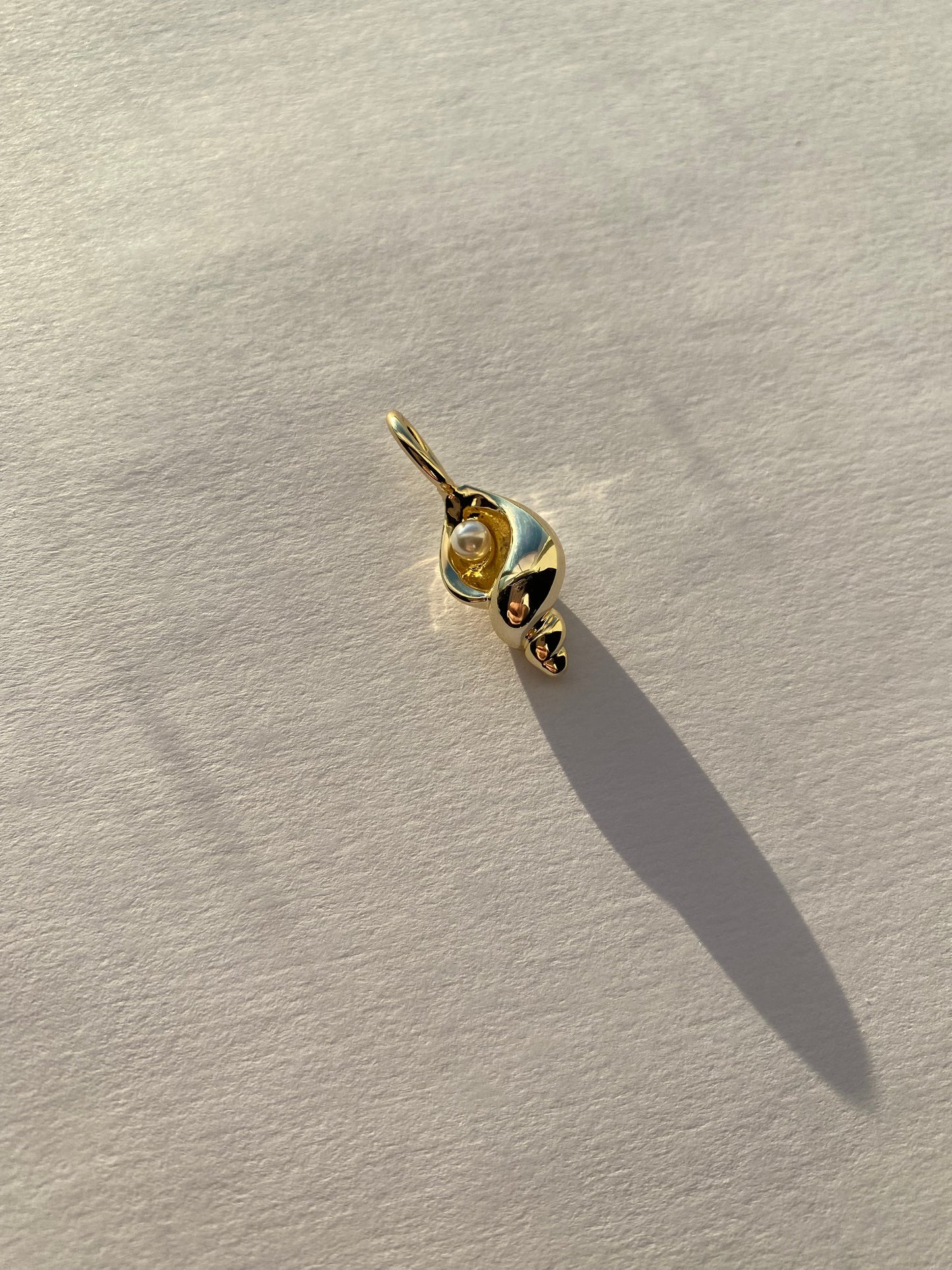 Hampton Shell and Pearl Charm