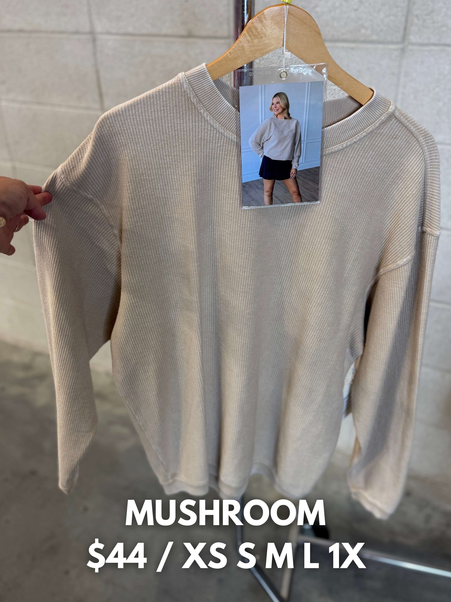 LAS VEGAS LIVE MOONRYDER PULLOVERS + PANTS