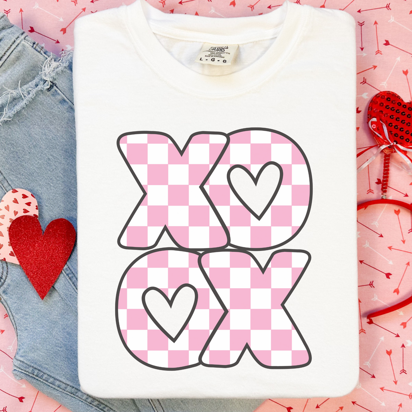 Checker XOXO Comfort Colors Tee