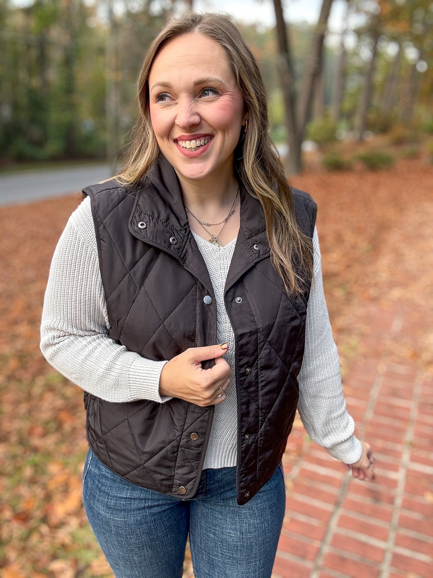 Layering Queen Quilted Puffer Vest in Black