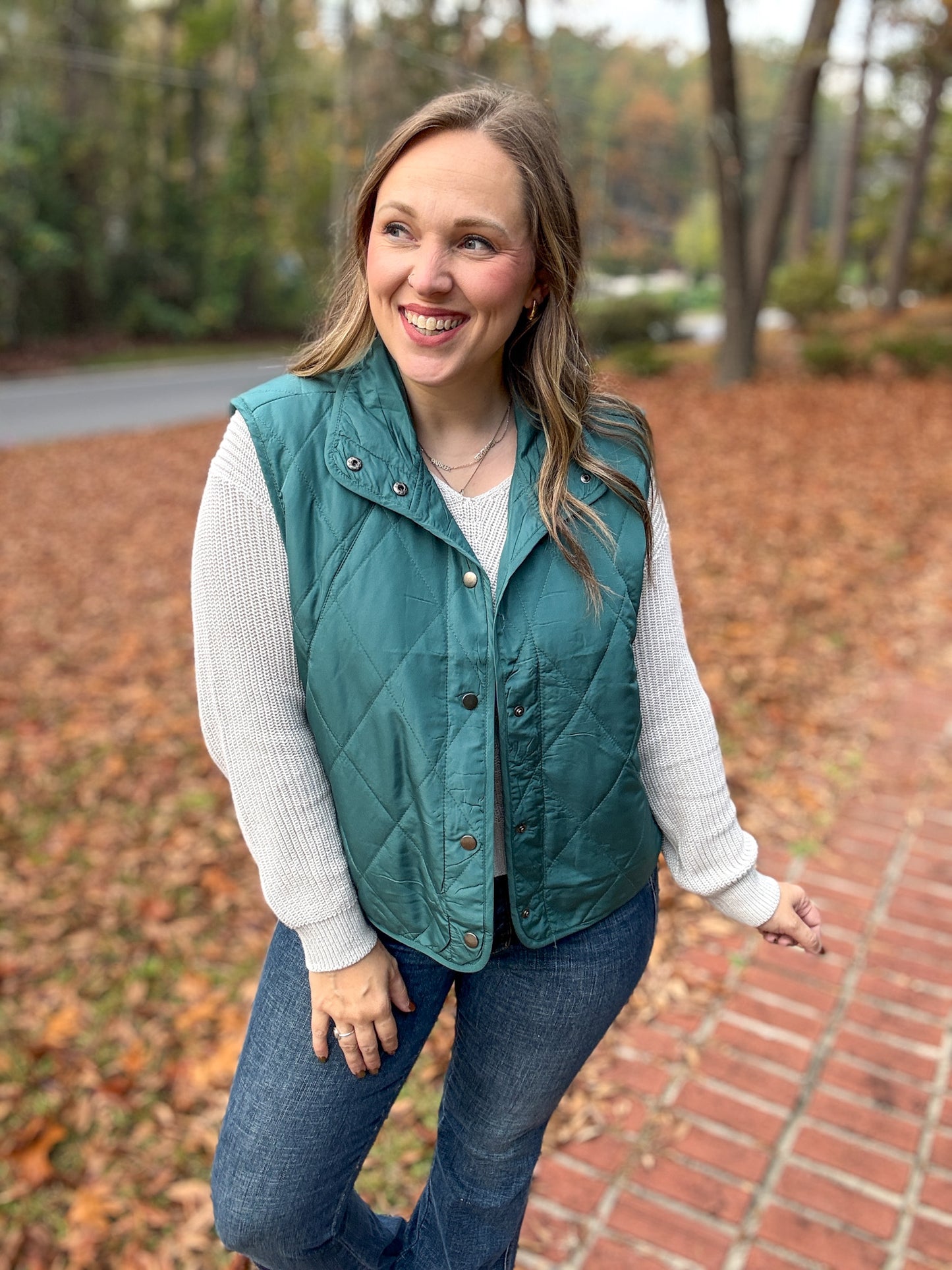 Layering Queen Quilted Puffer Vest in Hunter Green