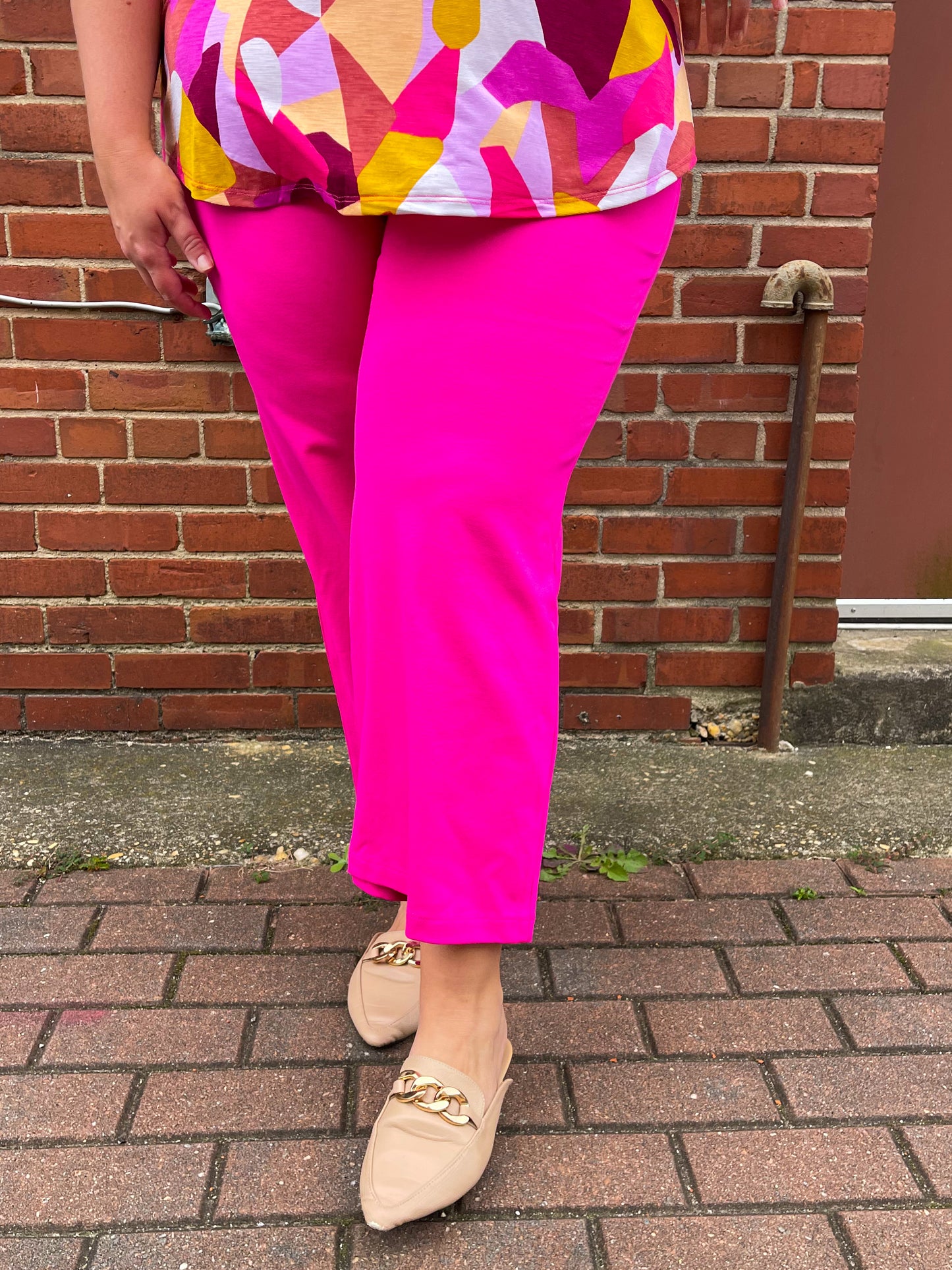 Magic Wide Leg Crop Pants in Hot Pink