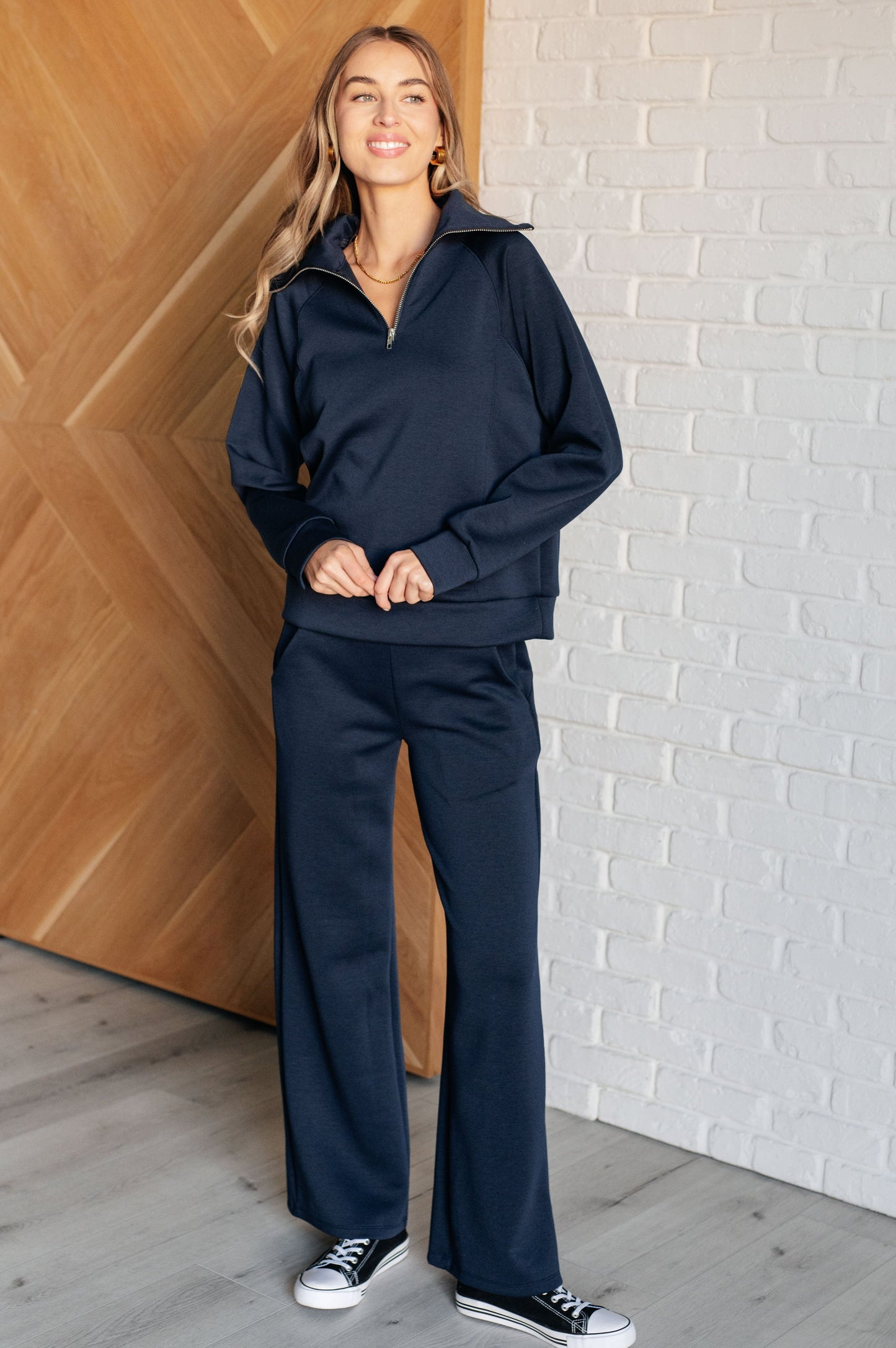 Resort Travel Wide Leg Pant in  Navy