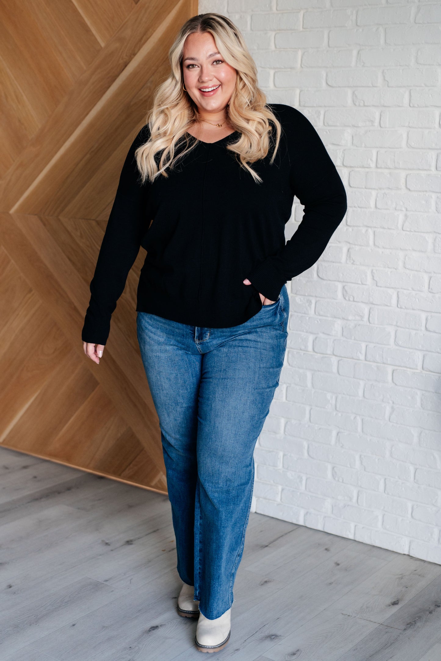 Candy V-Neck Front Seam Sweater in Black