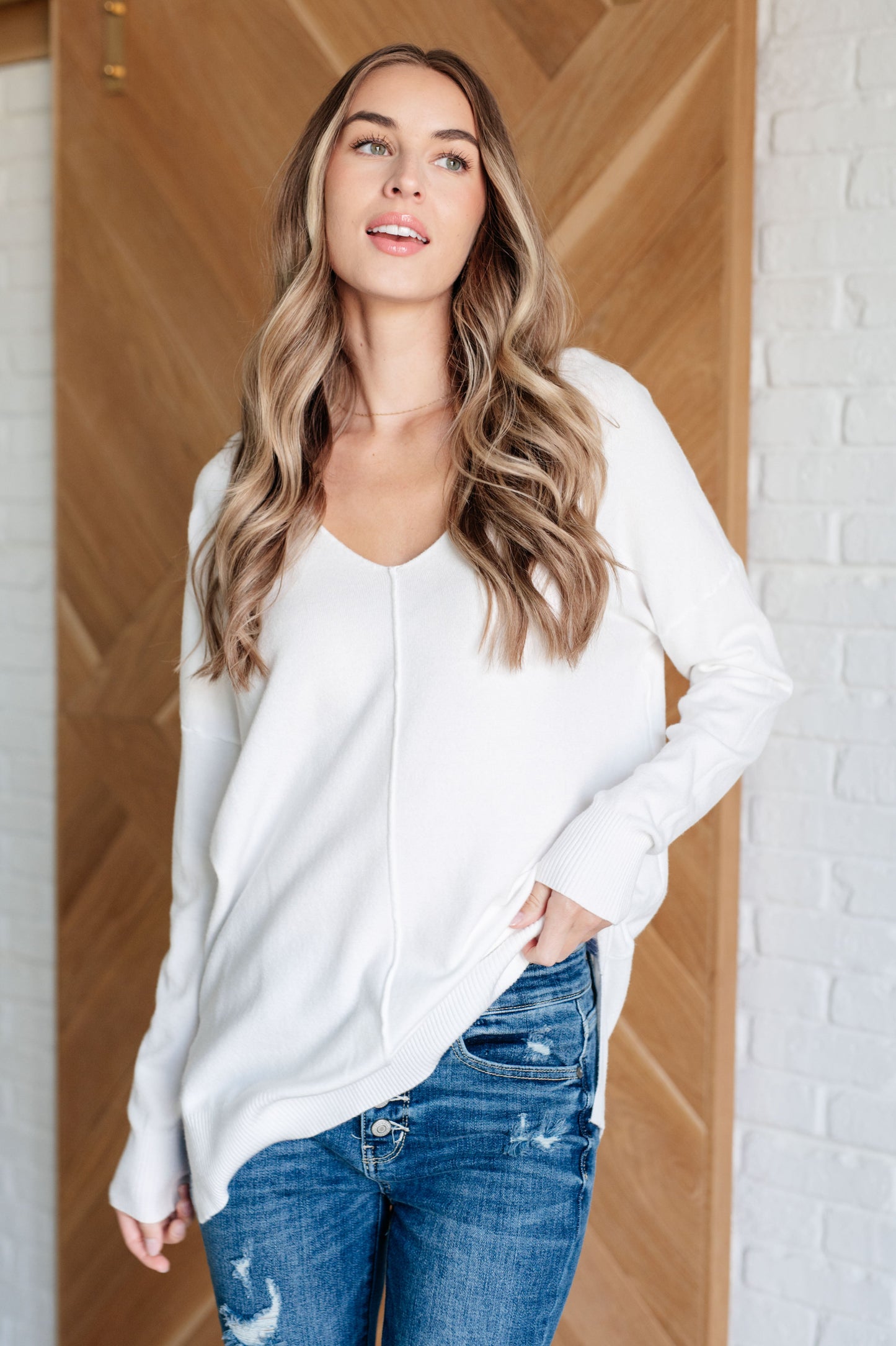 Candy V-Neck Front Seam Sweater in Ivory